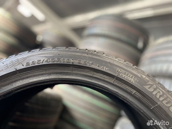 Bridgestone Turanza T005 225/40 R18
