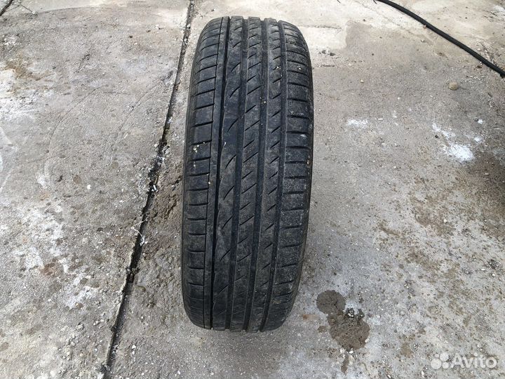 Laufenn I Fit Van 235/65 R17