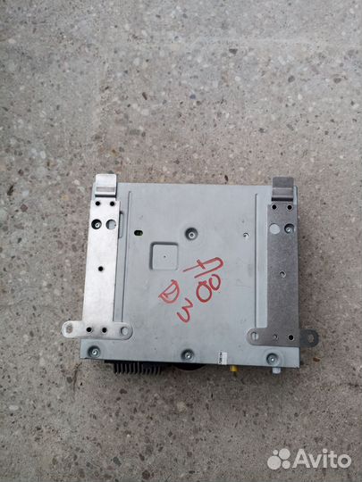 Audi A8 D3 усилитель антенны