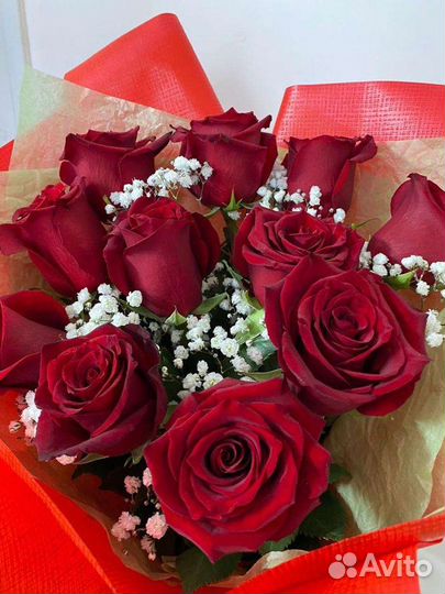 Букет из красных роз (цветы оптом и в розницу)