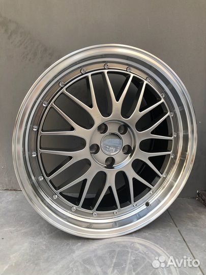Диски BBS LM R18 8j ET35 5x120 (Hyper Black)