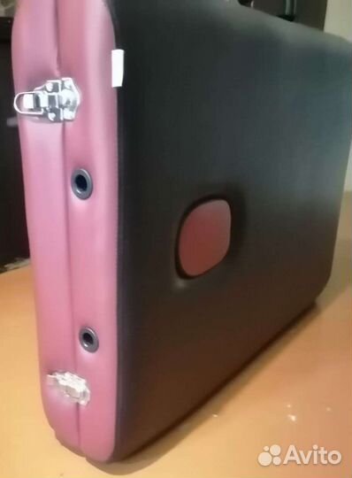 Массажный стол