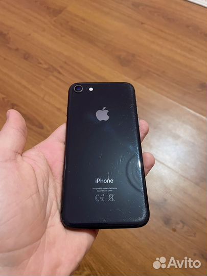 iPhone 8, 64 ГБ