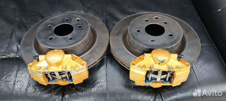 Brembo 350z fairlady z