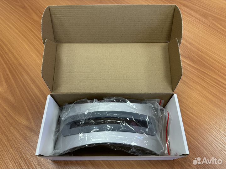 Вертикальная подставка для MacBook Silver