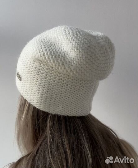 Шапка вязаная женская