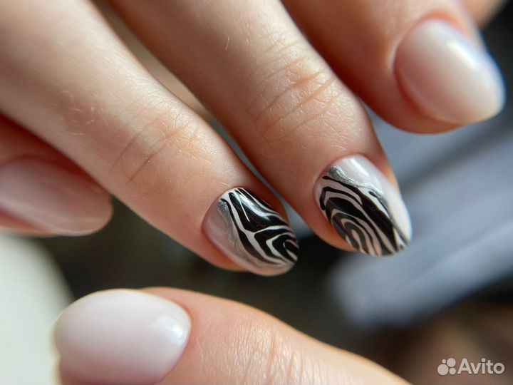 Мастер маникюра