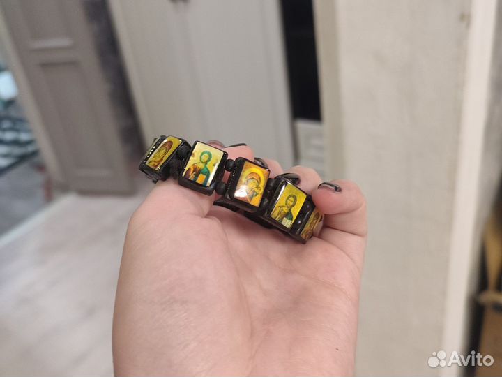 Браслет с иконами