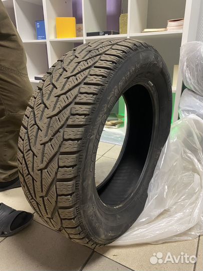 Зимние колеса r16 215/60 Tigar