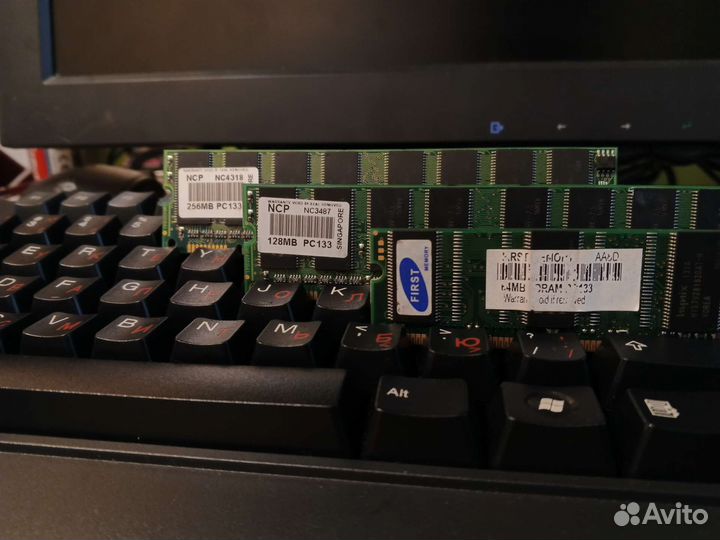 Оперативная память DDR1, sdram