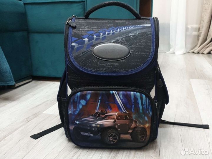 Рюкзак для мальчика начальная школа
