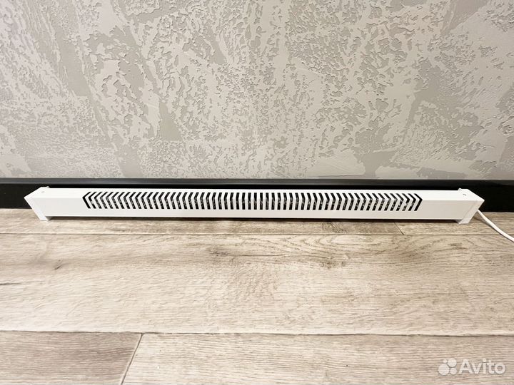 Плинтусный обогреватель Бриз 1 метр 400 Вт