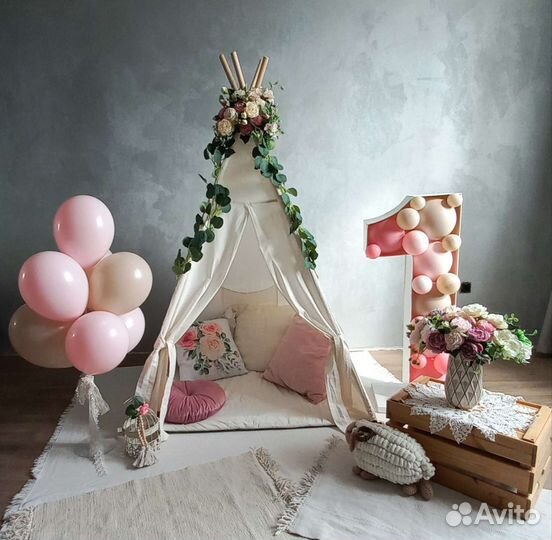 Воздушный шар с корзиной