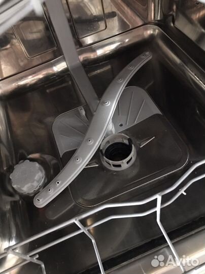 Посудомоечная машина Ariston Hotpoint