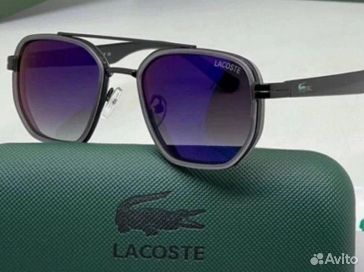 Очки Lacoste