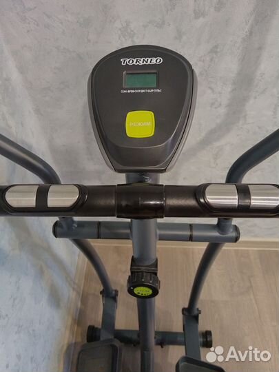 Эллиптический тренажер torneo