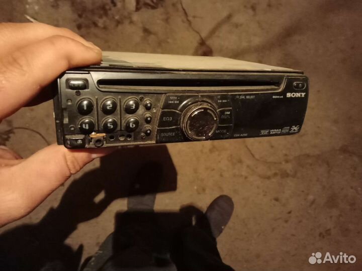Магнитола sony cdx