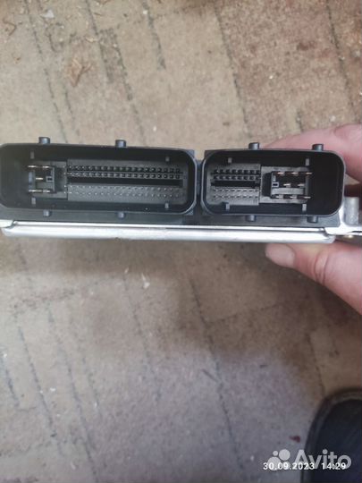 Эбу Passat B5+ 4B0 906 018 DF