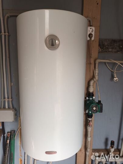 Водонагреватель ariston 80