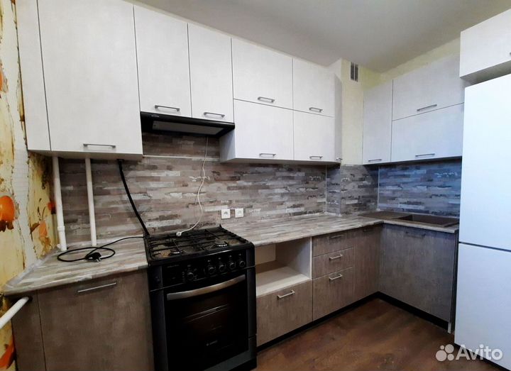 Уютная кухня на заказ в Симферополе