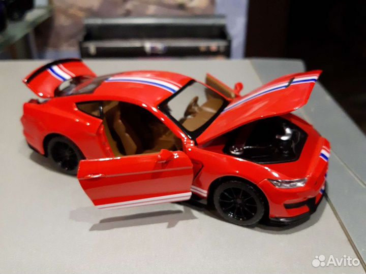 Ford GT 350,Acura-NSX,BMW-M6