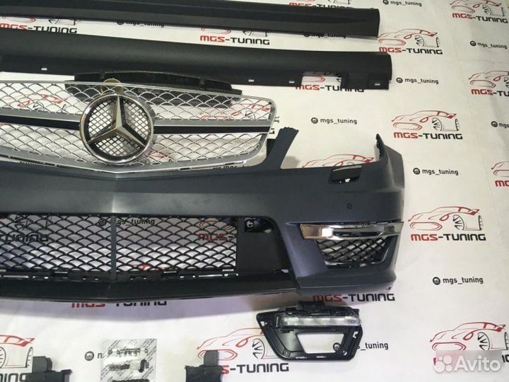 Обвес С63 AMG W204 Стандартная решетка и насадки