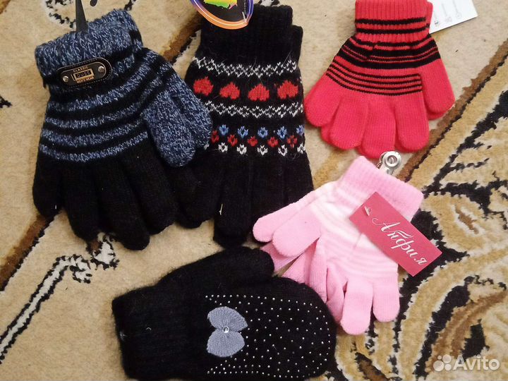 Варежки и перчатки детские