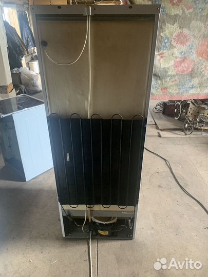 Холодильник