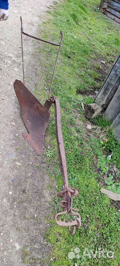 Плуг и окучник