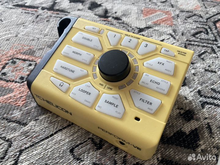 Вокальный процессор TC Helicon Perform-VE