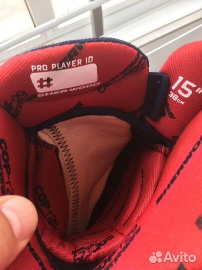 Краги хоккейные перчатки