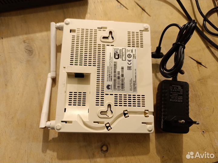 Huawei HG8245H gpon роутер оптика