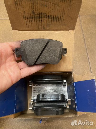 Задние тормозные колодки bosch