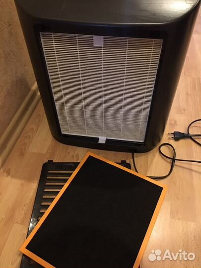 Увлажнитель и очиститель воздуха bork A703