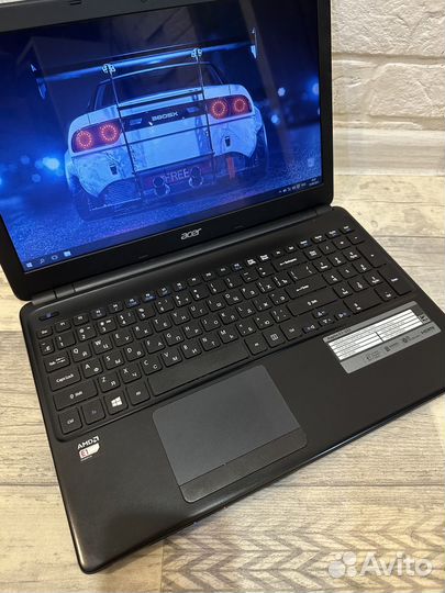 Современный Мощный ноутбук Acer