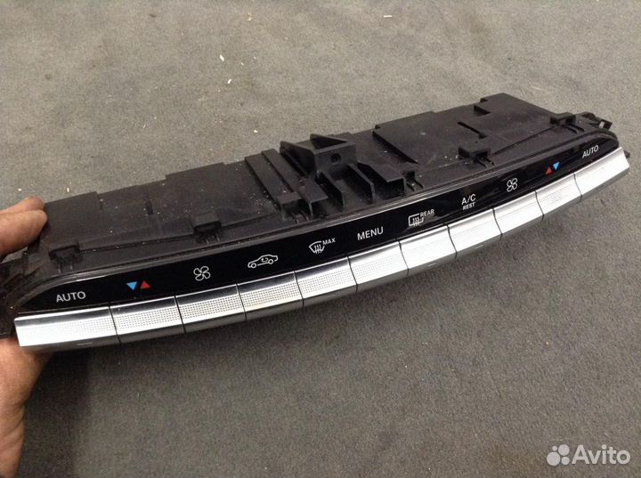 Блок управления печки/климат-контроля A2229063602