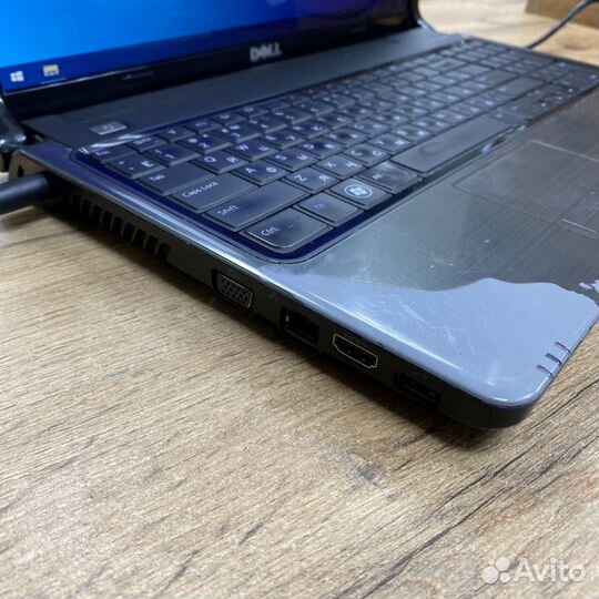 Ноутбук dell Inspiron 1564-7702