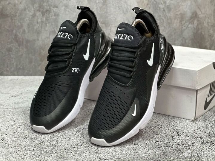 Кроссовки мужские Nike 270