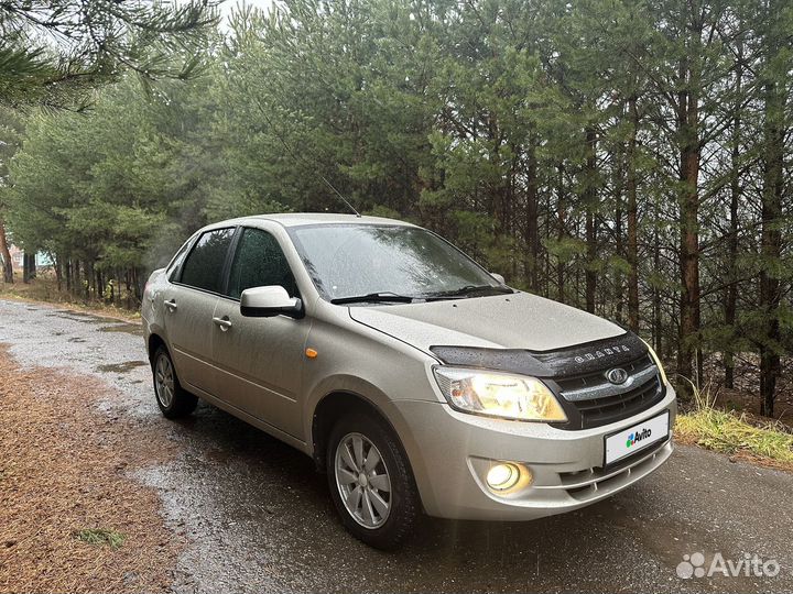 LADA Granta 1.6 МТ, 2013, 172 885 км