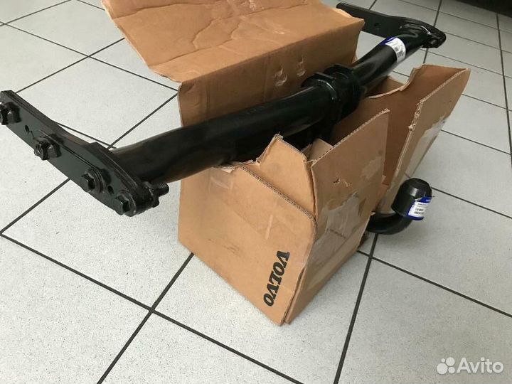 Фаркоп не съемный Volvo XC60 I поколения