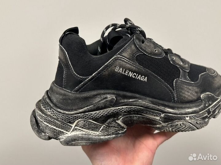 Balenciaga Triple S 44 Оригинал