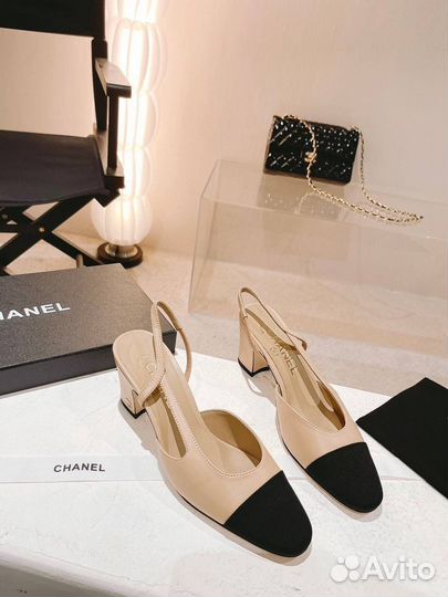 Босоножки Chanel