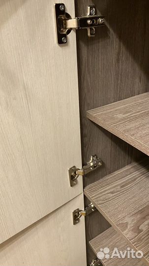 Письменный стол для школьника со шкафом