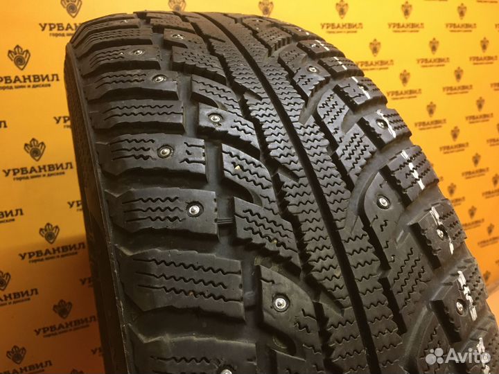 Kumho I'Zen RV Stud KC16 225/65 R17 106T