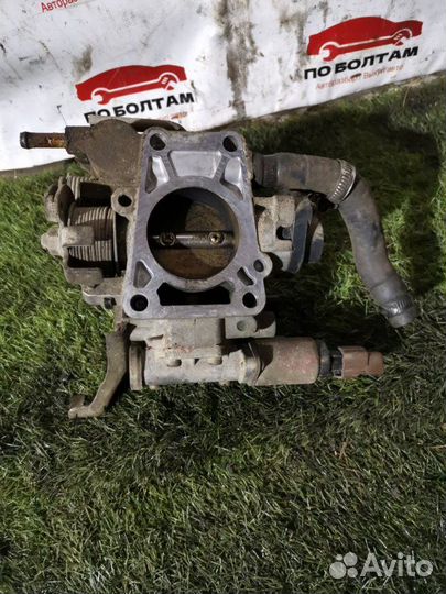 Дроссельная заслонка Nissan Primera 1994