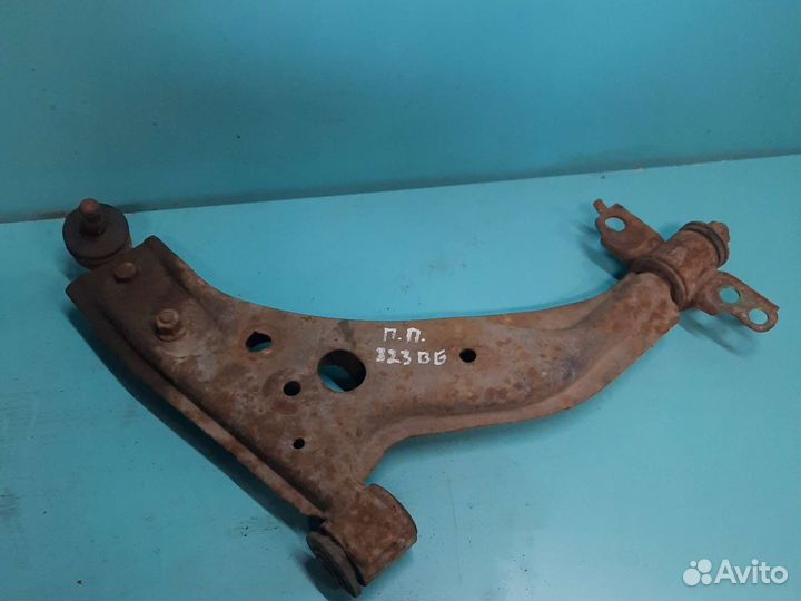 Рычаг подвески передний правый mazda 323 f bg