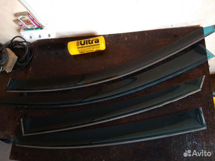 Обтекатели, мухобойка Киа Рио 3