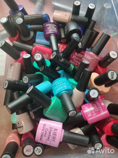 Гель лак для ногтей