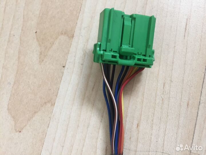 Зеркало правое не в сборе Volvo XC 60 с 2008