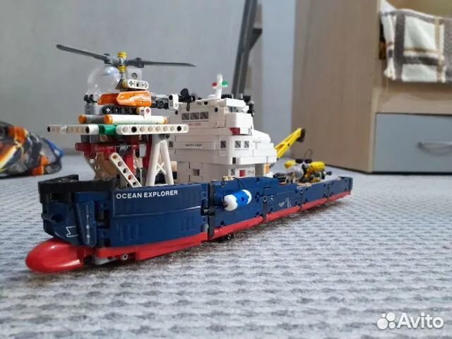 Конструктор lego Technic 42064 Исследователь океан